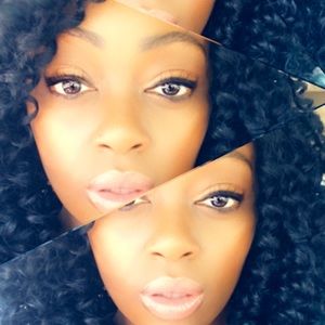 Meet your Posher, Aleshia